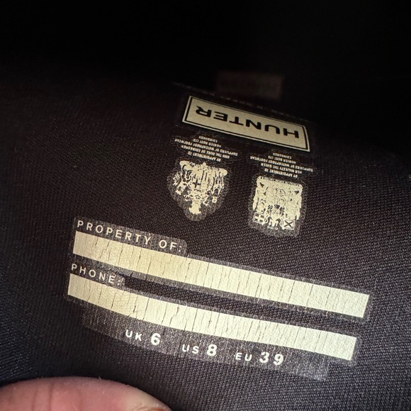 Hunter rain boots
black
Size 8 - Picture 5 of 5